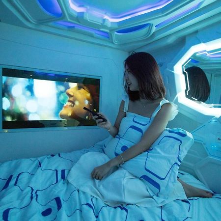 קואה Jc Space Capsule Hotel מראה חיצוני תמונה