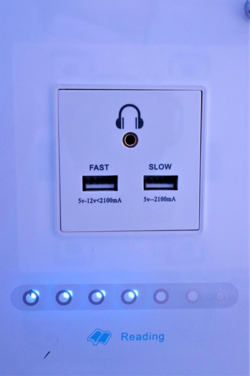 קואה Jc Space Capsule Hotel מראה חיצוני תמונה